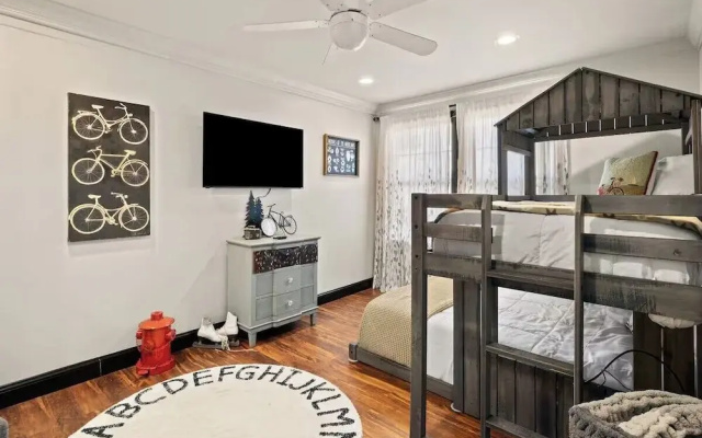 The Three Bears Retreat - King suites