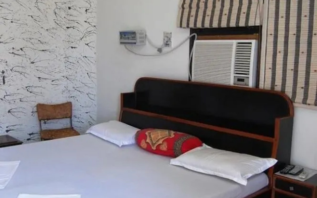 Sai Home Stay Bed & Breakfast
