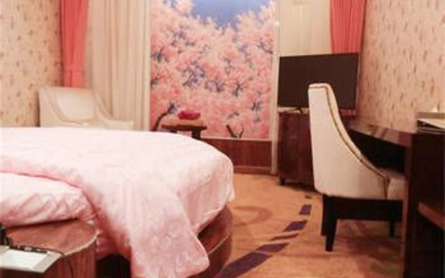 Longyan Dongshang Hotel (International Food City)