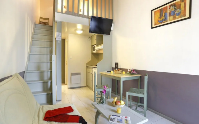 Smart Stay With Mezzanine for Four