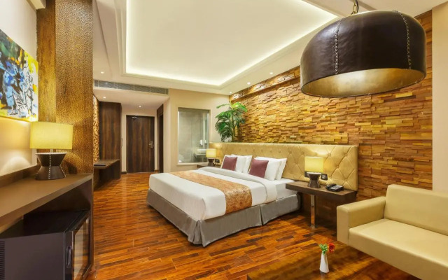Sterling Palm Bliss - Rishikesh