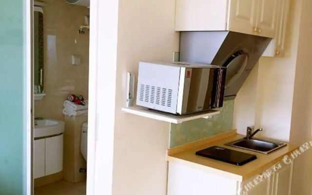 Jinhai Fengqing Holiday Hostel