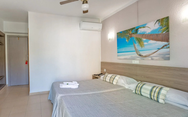 Hotel Costa Mediterraneo - Adults Only +16