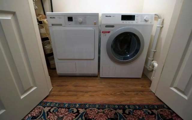 Warriston Apartment at Holm Park