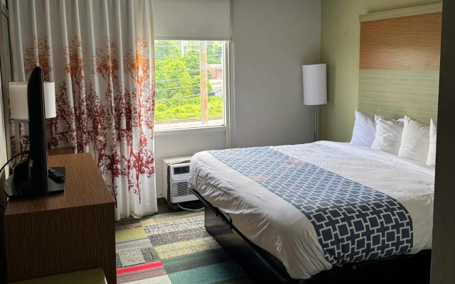 Gallus Stadium Park Inn, an Ascend Collection Hotel