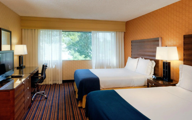 Holiday Inn Express Sacramento Convention Center
