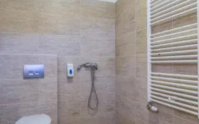 Tó apartmanházak
