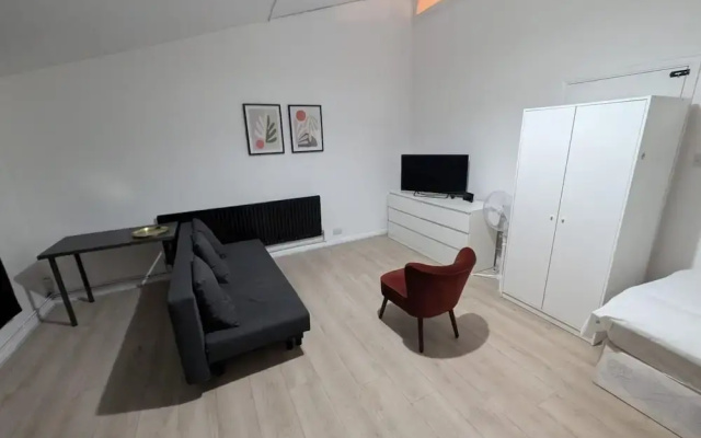 Nest And Limited