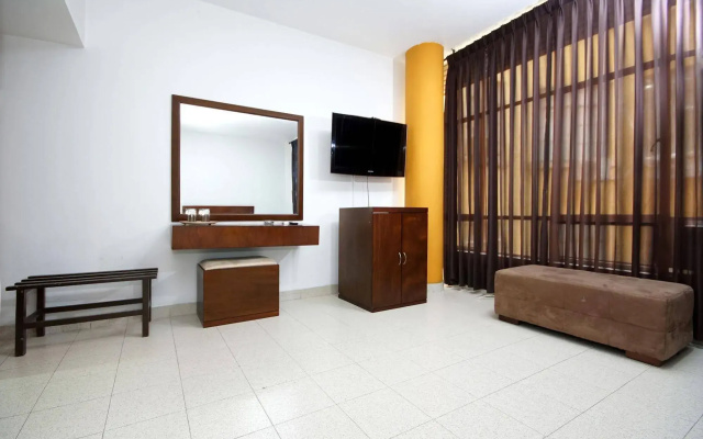 Hotel Royal Plaza Cali