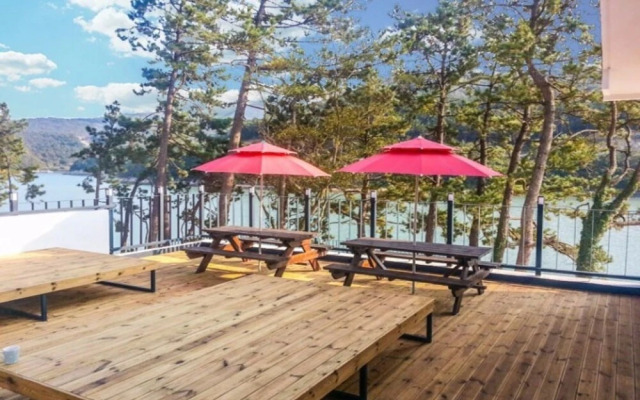 Beach Joeun Pension