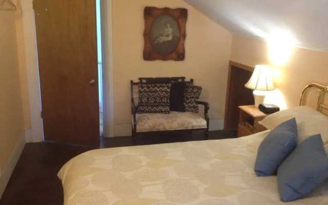 Baltimore Bed and Breakfast