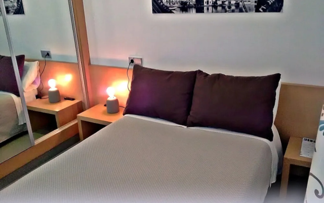 Hotel Alboran