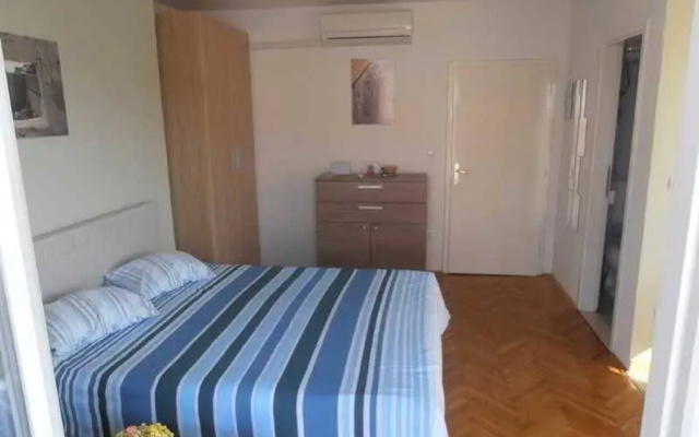 Apartments Pero