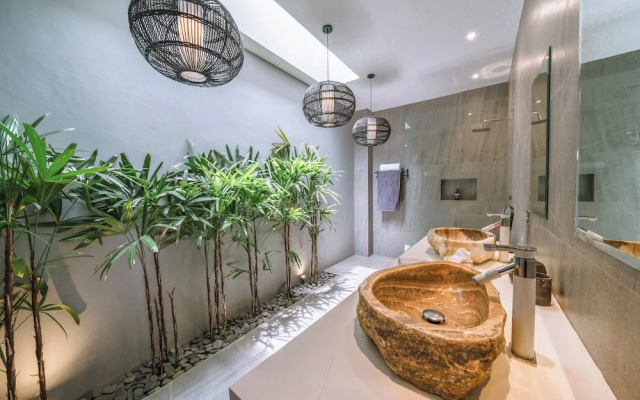 Villa Batik - Stylish 3BR Villa