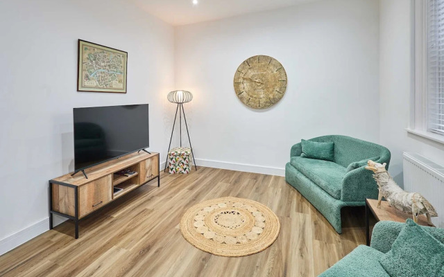 Host Stay The Coach House Apartment 1