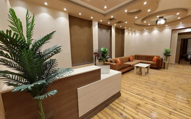 Cairo plaza 2 hotel