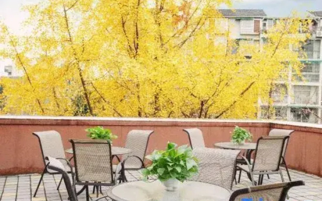 Chang chun Garden Hotel (Chengdu Shuangliu International, Dongsheng Town)