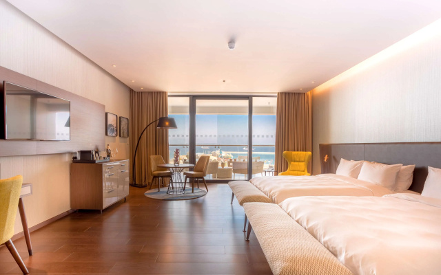 Radisson Blu Hotel, Larnaca