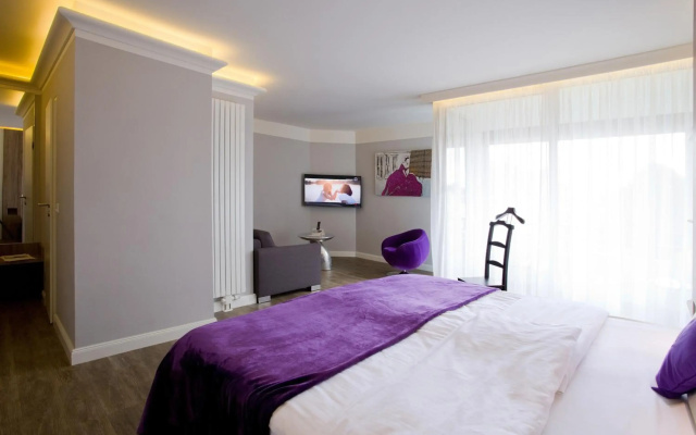 PLAZA INN stays design Dortmund