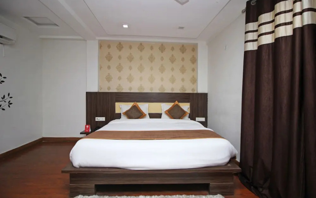 City Hotel and Suites Agra