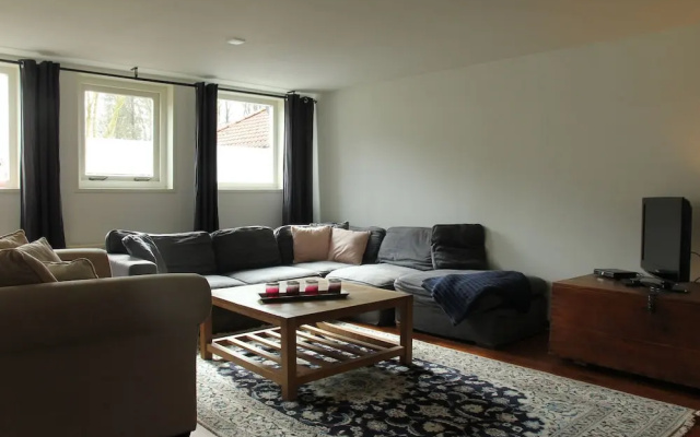 Apartment De Burgemeester Grou