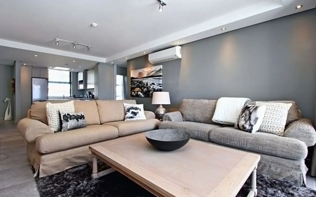 Comfort Meets the Coast at Fairmont 201