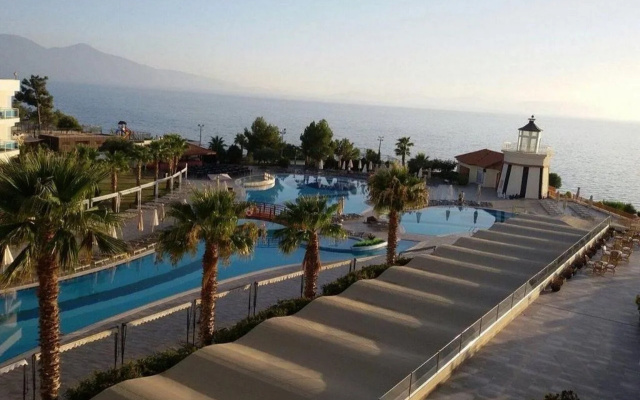 Seali̇ght Resort Hotel