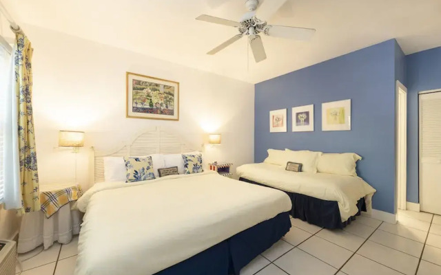 Knowles House B&B