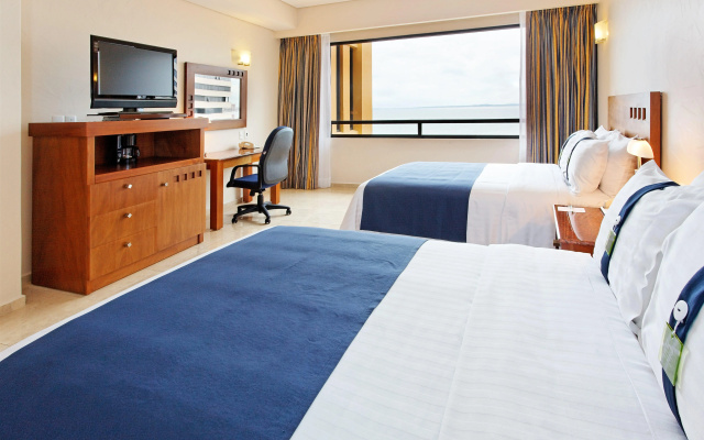 Holiday Inn Boca Del Rio by IHG