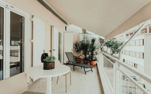 MGM Residencies - Miaouli