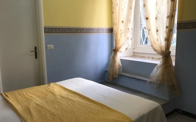 Moon Bay House Rome