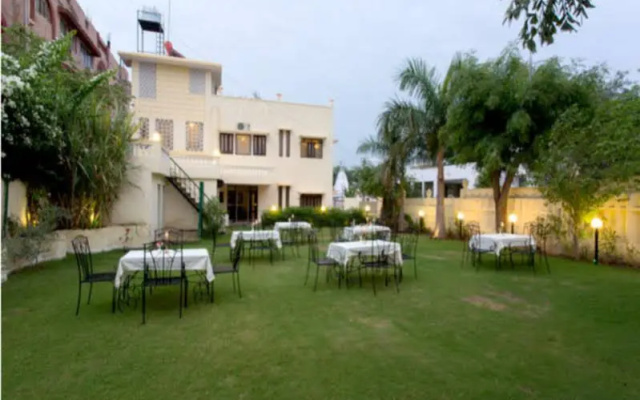 The Fateh Hotel