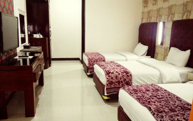 Grand City Batu Hotel