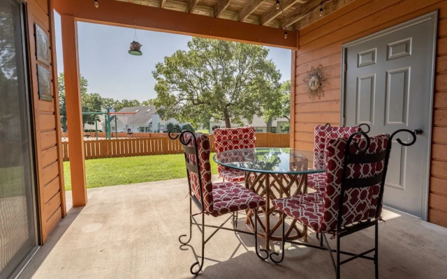 Sweet Spot 2 Bedroom Condo