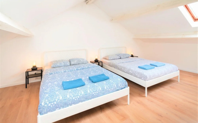 Saint Pauls 14-persons Apartment