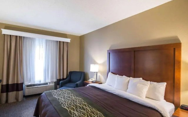 Comfort Inn Red Oak