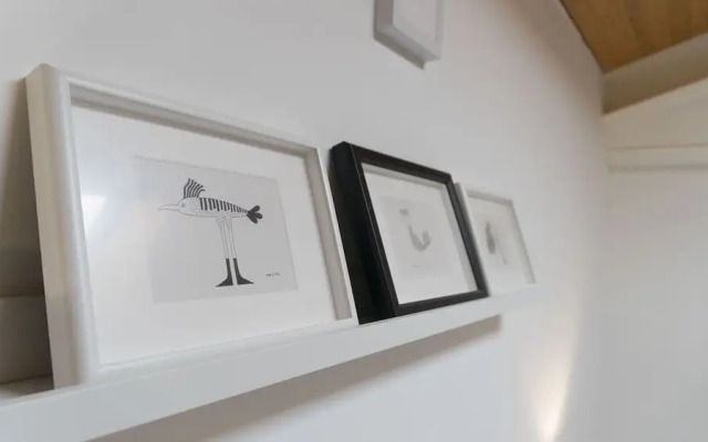 Suite & Apartment