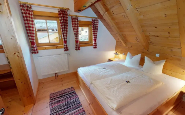 Chalet in Wildkogel Near Ski Slopes & Pool