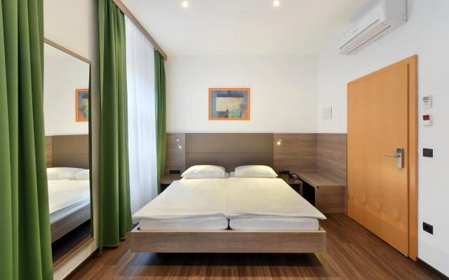 Hotel Lucia