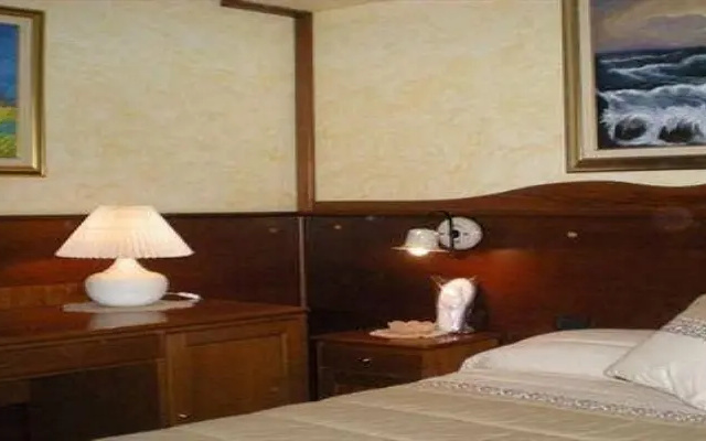 Hotel Costa Del Monte