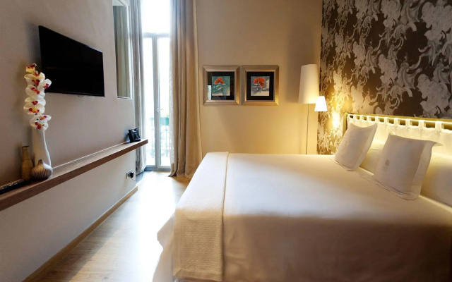Vasanta Hotel