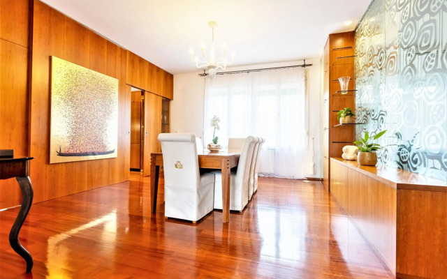 Luxury Apartment Villa Černigoj