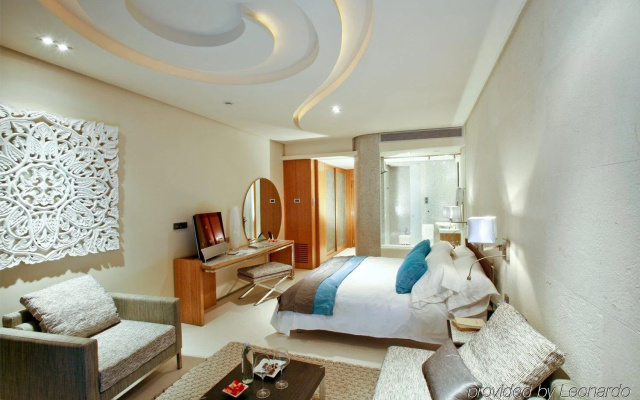 Aguas de Ibiza Grand Luxe Hotel
