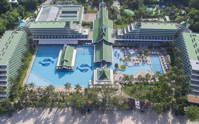 Отель Le Meridien Phuket Beach Resort Таиланд, Пхукет - - забронировать отель Le Meridien Phuket Beach Resort, цены и фото номеров вид на фасад