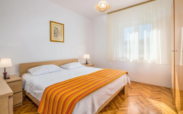 Beautiful Apartment in Baska With 2 Bedrooms and Wifi