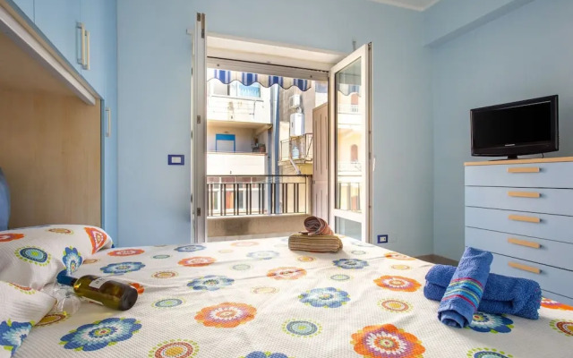 Homely Apartment in Furci Siculo near Sea