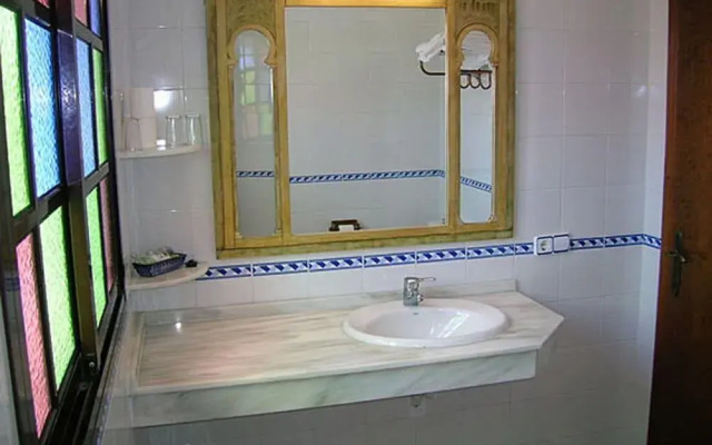 Hostal Alhambra
