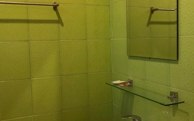 Green Leaf Resort