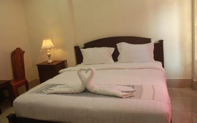 888guest house
