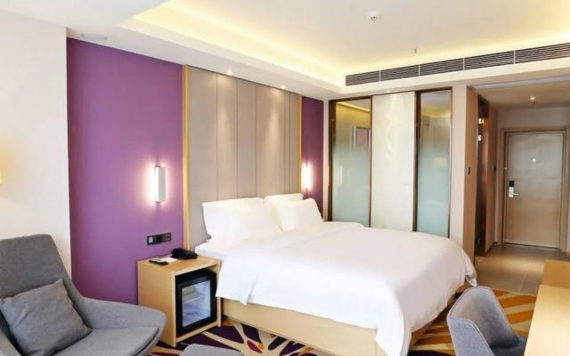 Lavande Hotels Guangzhou Baiyun Avenue North Metro Station